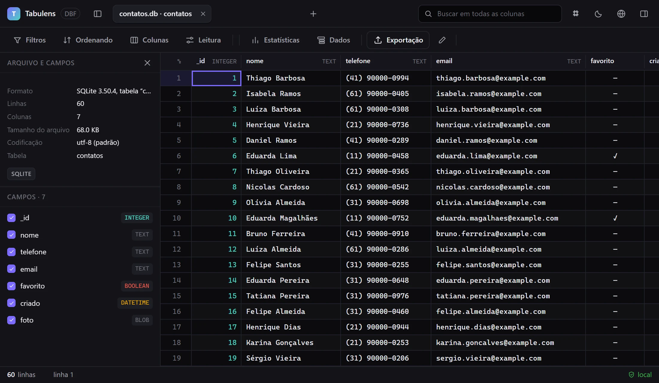 Um banco SQLite de aplicativo de celular aberto como tabelas: escolher a tabela, filtrar, exportar